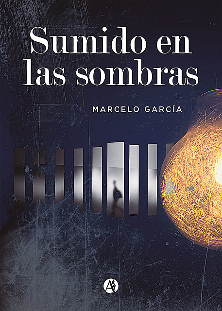 Sumido en las sombras, Marcelo García