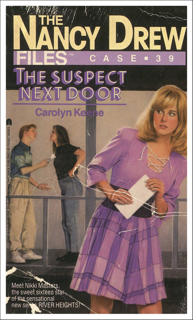 The Suspect Next Door, Carolyn Keene