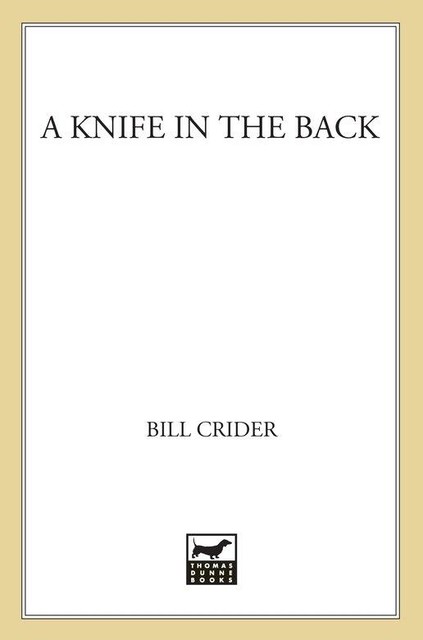 A Knife in the Back, Bill Crider