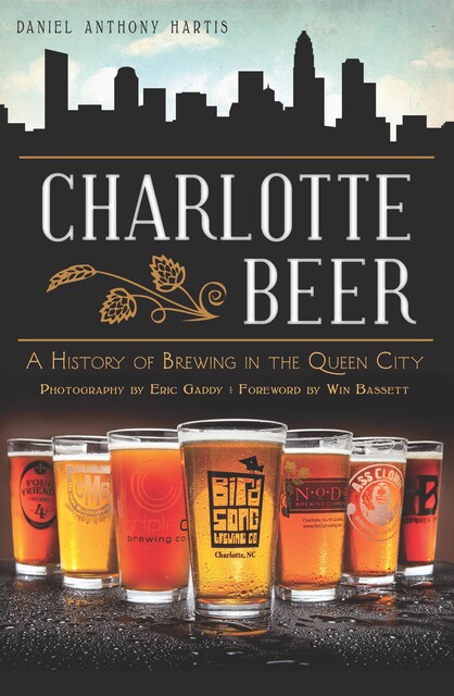 Charlotte Beer, Daniel Hartis