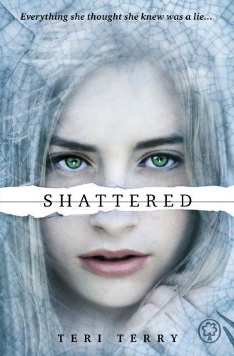 Shattered 03, Teri Terry