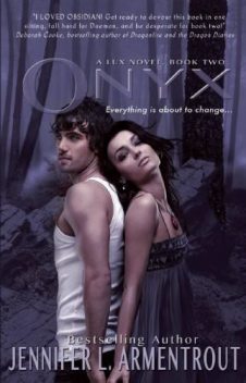 Onyx (A Lux Novel), Jennifer Lynn Armentrout