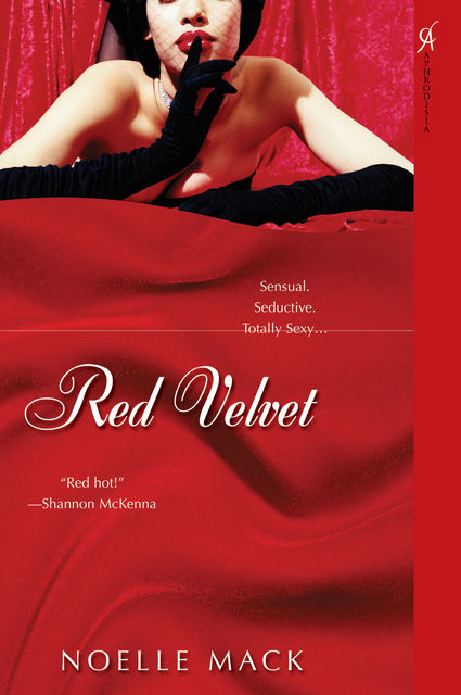 Red Velvet, Noelle Mack