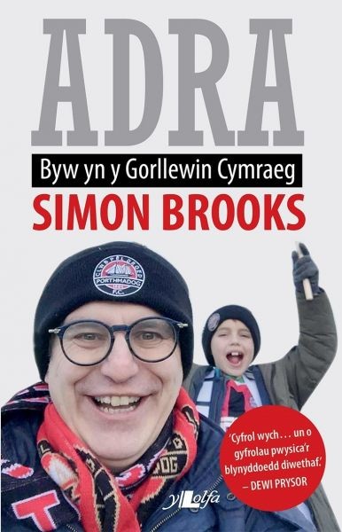 Adra – Byw yn y Gorllewin Cymraeg, Simon Brooks