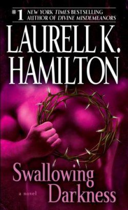 Swallowing Darkness, Laurell Hamilton