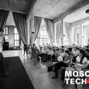 „Big Data and Startups Meetup“ – polica za knjige, Moscow Tech Meetup