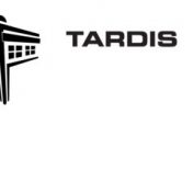 „Tardisova izdanja“ – Ein Regal, IP TARDIS