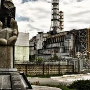 „Чернобыль” – egy könyvespolc, ksuxovenka
