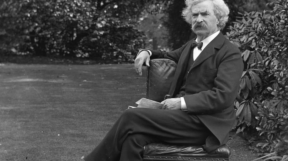 „Mark Twain“ – Ein Regal, Bookmate