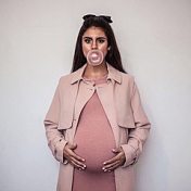 “Беременность и роды” – rak buku, Elena Surnina
