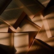 „Selvbiografi – fakta eller fortælling?“ – Ein Regal, Bookmate