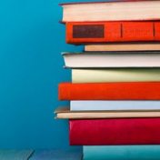 “Год в обществе 52 книг” – een boekenplank, Алиса Моршнева