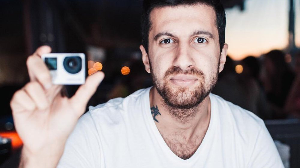 Книгу исповедь кардера