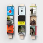 “Проект TRUE STORY. Книги, которые вдохновляют” – een boekenplank, Анастасия Байгускарова
