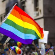 «LGBT - lesbiske, bøsser, biseksuelle og transpersoner» – полиця, Saga Egmont