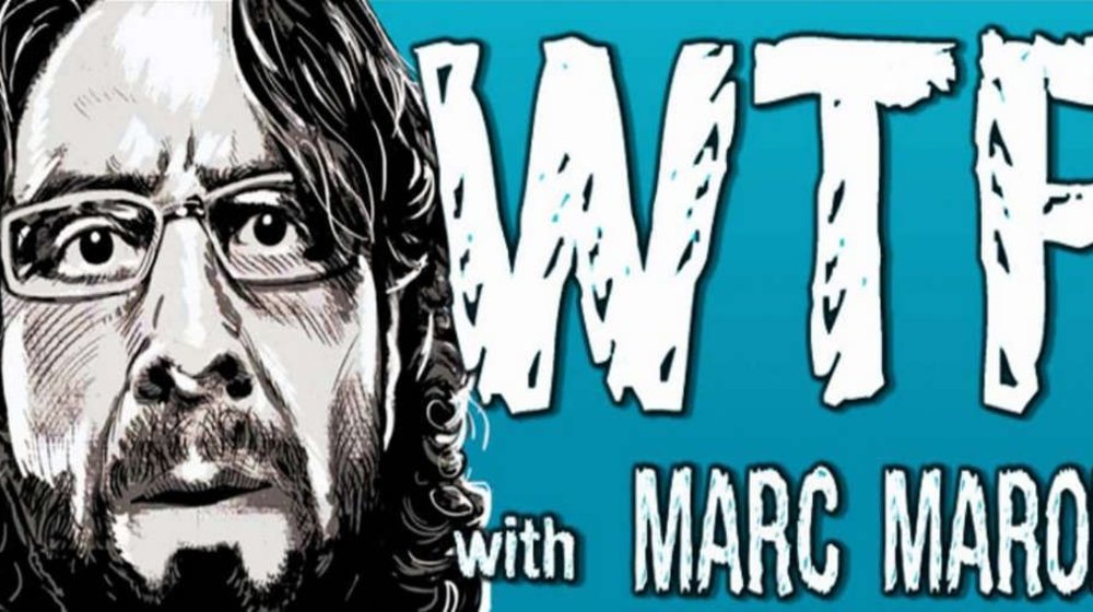 “Podcast: WTF with Marc Maron Podcast”, una estantería, Marc Maron