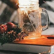 “Дух Новогодних Праздников🎅🏻🎄” – a bookshelf, На лужайке с книгой