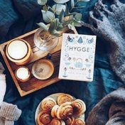 “Для души, тепло и легко” – een boekenplank, Динара Шагирова