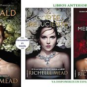„Corte reluciente - Richelle Mead“ – polica za knjige, fantásticas_adicciones 🤗