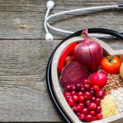 “Health & Nutrition” – rak buku, Senem Cengiz