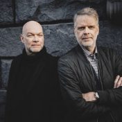 »Hjorth og Rosenfeldt:  Sebastian Bergman-serien« – en boghylde, Politikens forlag