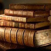 “Историческая литиратура” – a bookshelf, Олег Рыжов