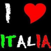 “Amo Italia”, una estantería, Танюшка