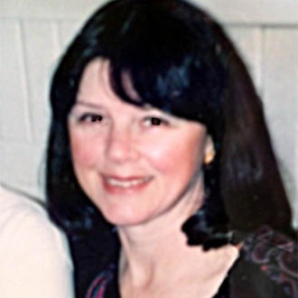 Lynn Arias Bornstein