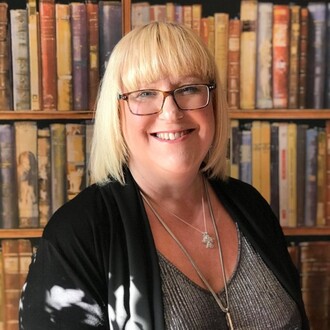 Kim Nash